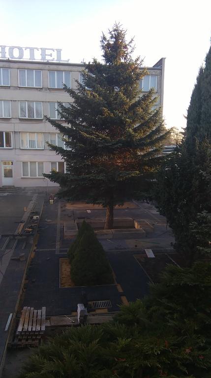 Hotel Odr Sulechów Exteriér fotografie