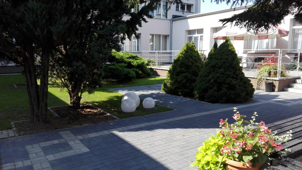 Hotel Odr Sulechów Exteriér fotografie