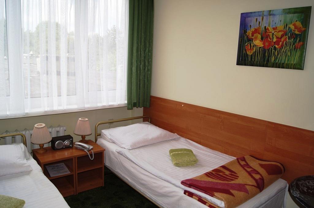 Hotel Odr Sulechów Exteriér fotografie